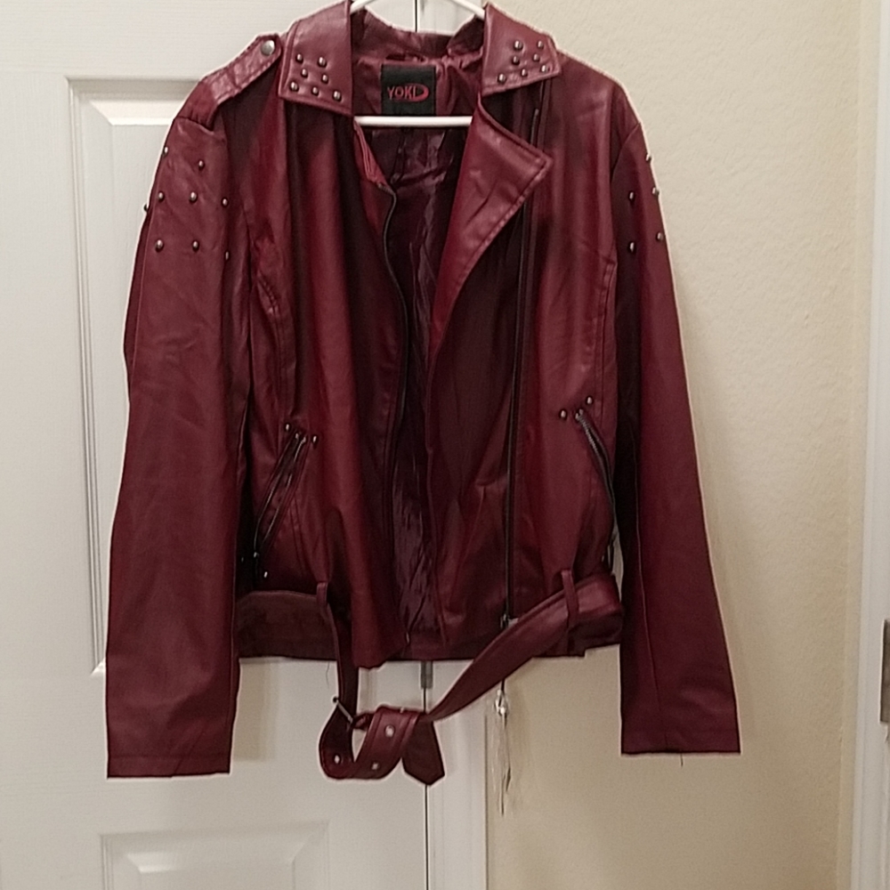 👍Host pick👍Yoki Jacket - Picture 2 of 8